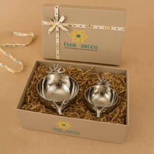 Decorative Reindeer Bowl Gifting